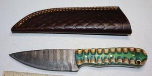 lot 398 image: Hunting knife with sheath