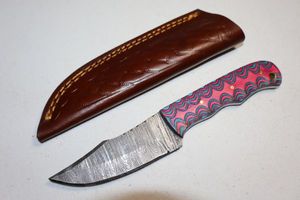 lot 168 image: Hunting knife with sheath