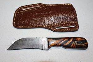 lot 339 image: Drop point knife with sheath