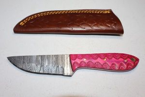 lot 345 image: Hunting knife with sheath