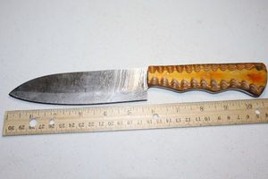 lot 375 image: Kitchen knife with 5.75 blade with yellow handle