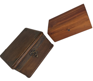 lot 152 image: LOT OF 2 WOODEN BOXES.&nbsp&nbspBox 1 Metal hooking latch with flip top and very detailed metal decor on top and sides. It is 5T x 9W&nbsp x 7.75D. Box 2 is a Lane Cedar box with a key latch and a flip top. It is 2.35T x 9W x 5D