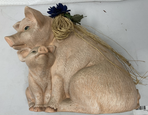 lot 83 image: HOMCO PIG WITH PIGLET