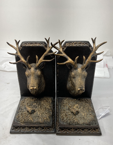 lot 98 image: 12 POINT ELK BOOKENDS - 9T x 4.75W x 6D.&nbsp