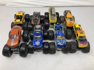 lot 119 image: LOT OF 8 MONSTER JAM WRECKING CREW TRUCKS