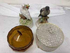 lot 125 image: LOT OF 4 ITEMS. 2 BIRDS ON STANDS AND 2 VTG AVON TRINKET HOLDERS WLIDS