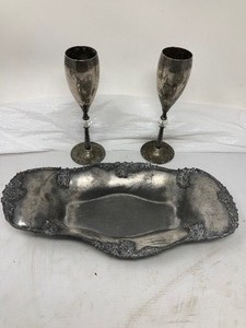 lot 201 image: SILVER PLATER WITH 2 SILVER CHAMPAIGN CUPS. TRAY IS 14L x 7W. CUPS ARE 8T x 2W.