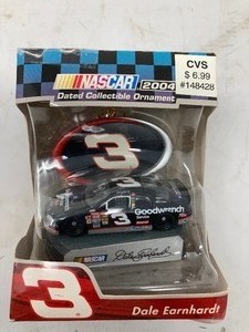 lot 220 image: 2004 COLLECTIBLE NASCAR CHRISTMAS ORNAMENT. DALE EARNHEARDT #3 FOR GOODWRENCH. STILL IN BOX. 3.5L x 1W