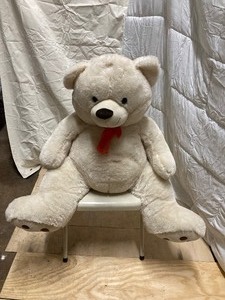 lot 266 image: Big White Teddy Bear   31T   30W