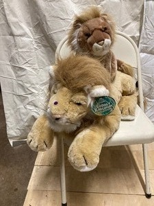 lot 278 image: Stuffed Animals, Large Lion  is 25L   9W   5T,  Small Lion is 13L   5W   &T