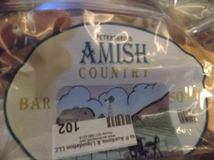 lot 102 image: PETERSHEIMS AMISH BAR SOAP - 5 PACK NEW
