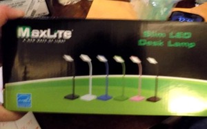 lot 21 image: MAXLITE DESK LAMP - NEW