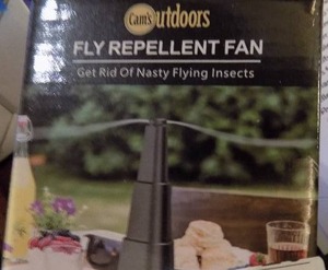 lot 29 image: CAM OUTDOORS - FLY REPELLENT FAN - NEW