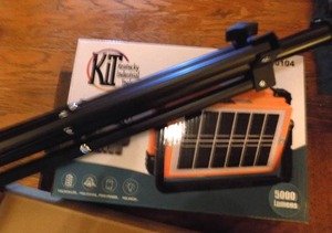 lot 89 image: LED multifunction solar rechargeable work light W TRIPOD