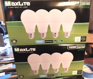 lot 93 image: MAXLITE 4 PACK 100W  2 PKS