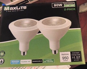lot 130 image: MAXLITE 2 PACK 100W FLOODLIGHT