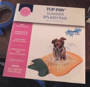 lot 32 image: Top Paw summer Splash Pad - NEW