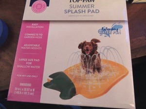 lot 95 image: Top Paw Summer Splash Pad - NEW