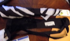 lot 129 image: BLACK & WHITE UMBRELLA W CASE  NEW