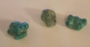 lot 134 image: 3 pieces of Genuine Turquois
