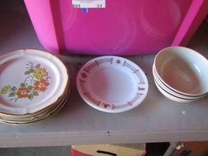 lot 33 image: plates baroque , woodhill plates, small bowls, kitchen utensails