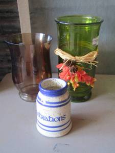 lot 72 image: qty  3 dcor vases