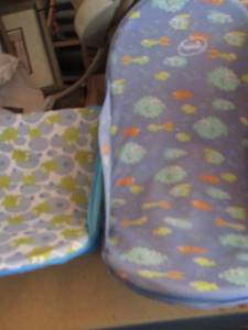 lot 83 image: qty 2 baby bath tubs chairs