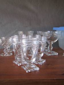 lot 90 image: various size wine glasses