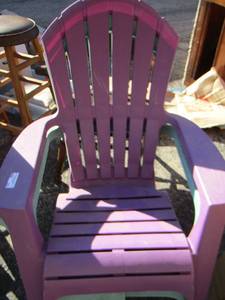 lot 200 image: purple and blue lawn chairs qty 2