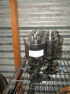 lot 211 image: qty 9 black wine glasses