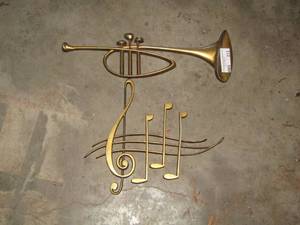 lot 213 image: metal music art qty 2
