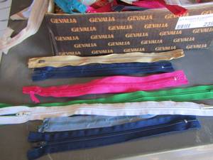 lot 239 image: ZIPPERS   