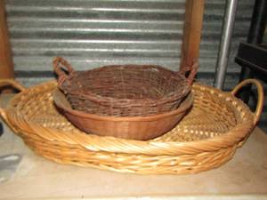 lot 257 image: wicker baskets