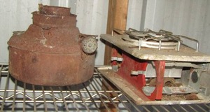 lot 270 image: PORTABLE BURNERS