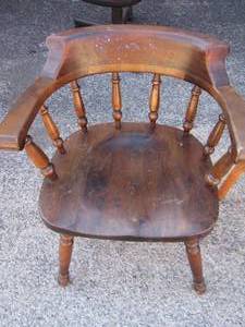 lot 287 image: wooden kitchen chair