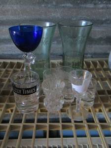 lot 292 image: 2 Coca Cola glasses, shot glasses