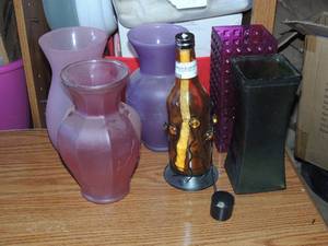 lot 104 image: various vases