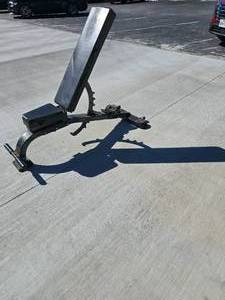 lot 12 image: Northern Lights Adjustable Bench