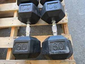 lot 65 image: Pair of 60lb Rubber Hex Dumbbells