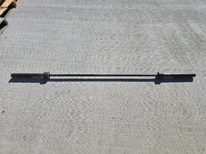 lot 122 image: 45lb Barbell