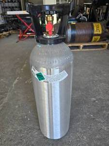 lot 138 image: CO2 Tank.  Feels Full