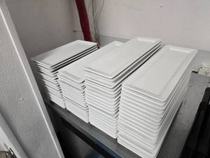lot 16 image: Large Lot of Rectangular Serving Platters, Approx 80 Pieces Total