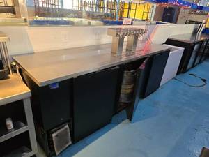 lot 18 image: Fagor 3-Door Keg Cooler w 8-Station Tap Assebly.  Hoses & Keg Taps Included�BUT KEGS ARE NOT INCLUDED