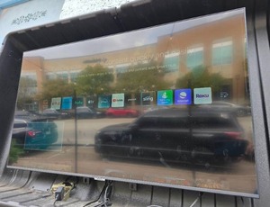 lot 58 image: Samsung UN43CU7000F Crystal UHD 43 4K Smart TV.  Works Great  Just couldnt get a great picture of it outside.&nbsp ALREADY REMOVED FROM THE WALL &amp READY TO PICK UP