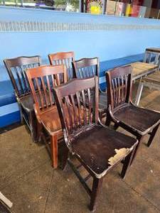 lot 65 image: Lot of 6 Wooden Chairs