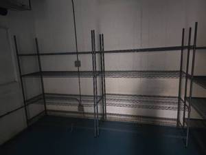 lot 86 image: Lot of 2 Grey Wire Shelves