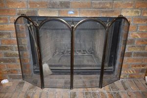 lot 28 image: Fireplace screen and tools