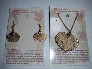 lot 219 image: Jewelry Gold dipped Aspen leaf earrings and necklace