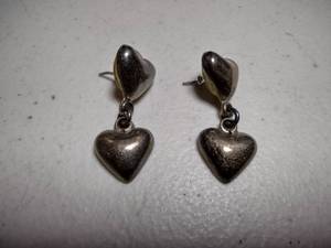 lot 222 image: Jewelry Sterling silver Mexico 925 double heart earrings