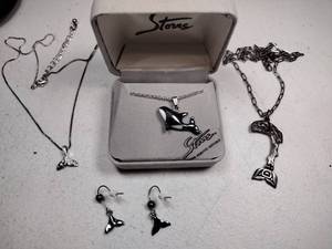 lot 235 image: Jewerly Hematite whale pendant necklace, hemetite tail fin earrings and more